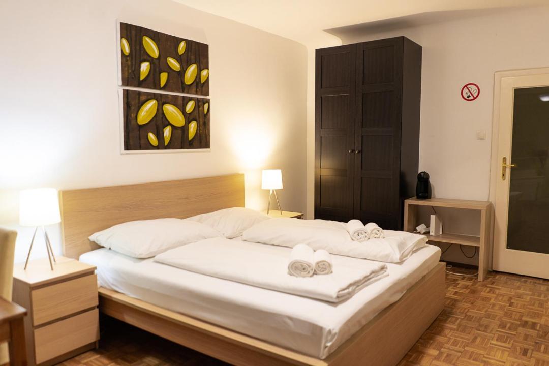 Central Living - Stephansdom Apartments Viena Exterior foto